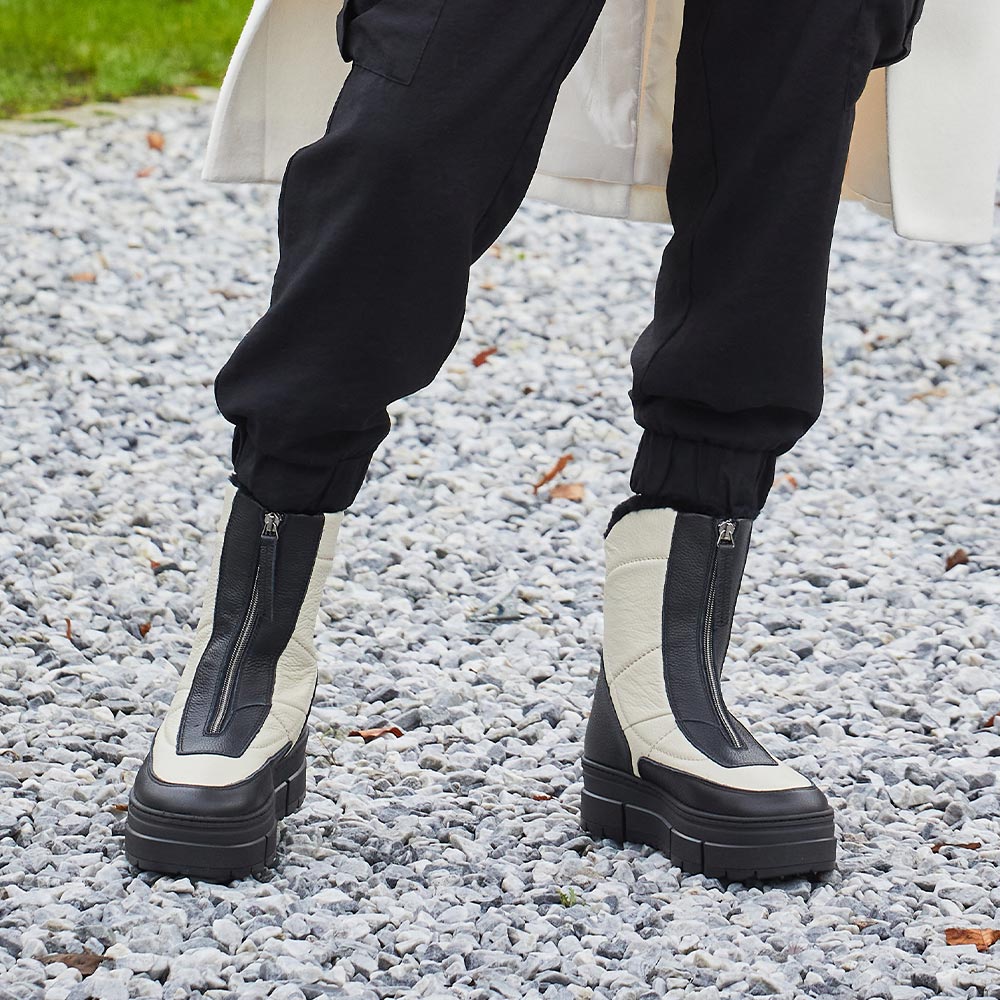 Blizzard: Black & Cream Leather & Shearling Boots Sole Bliss