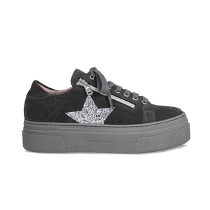 Diva-Star: Grey Suede & Silver Shoes Sole Bliss