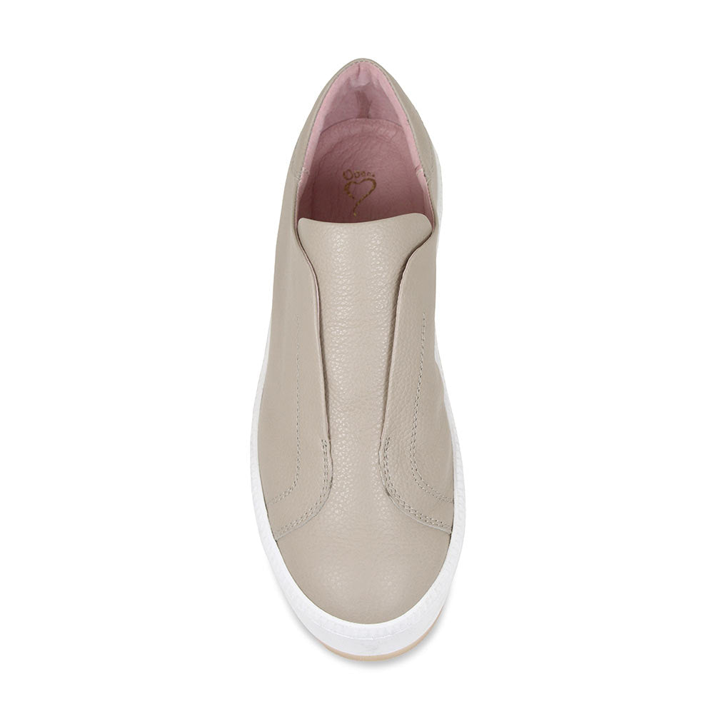 Drama: Pale Taupe Leather Shoes Sole Bliss