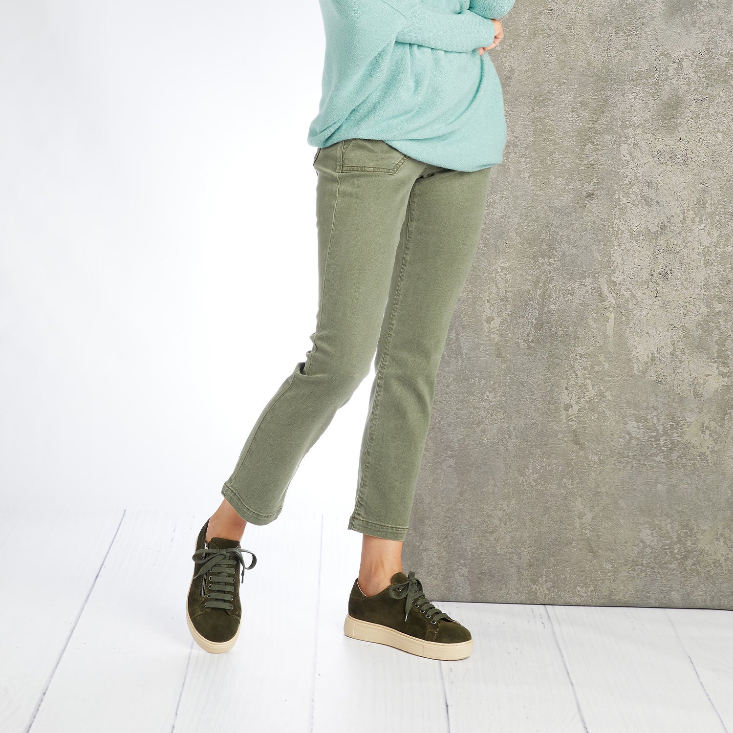 Feather: Khaki Suede Shoes Sole Bliss