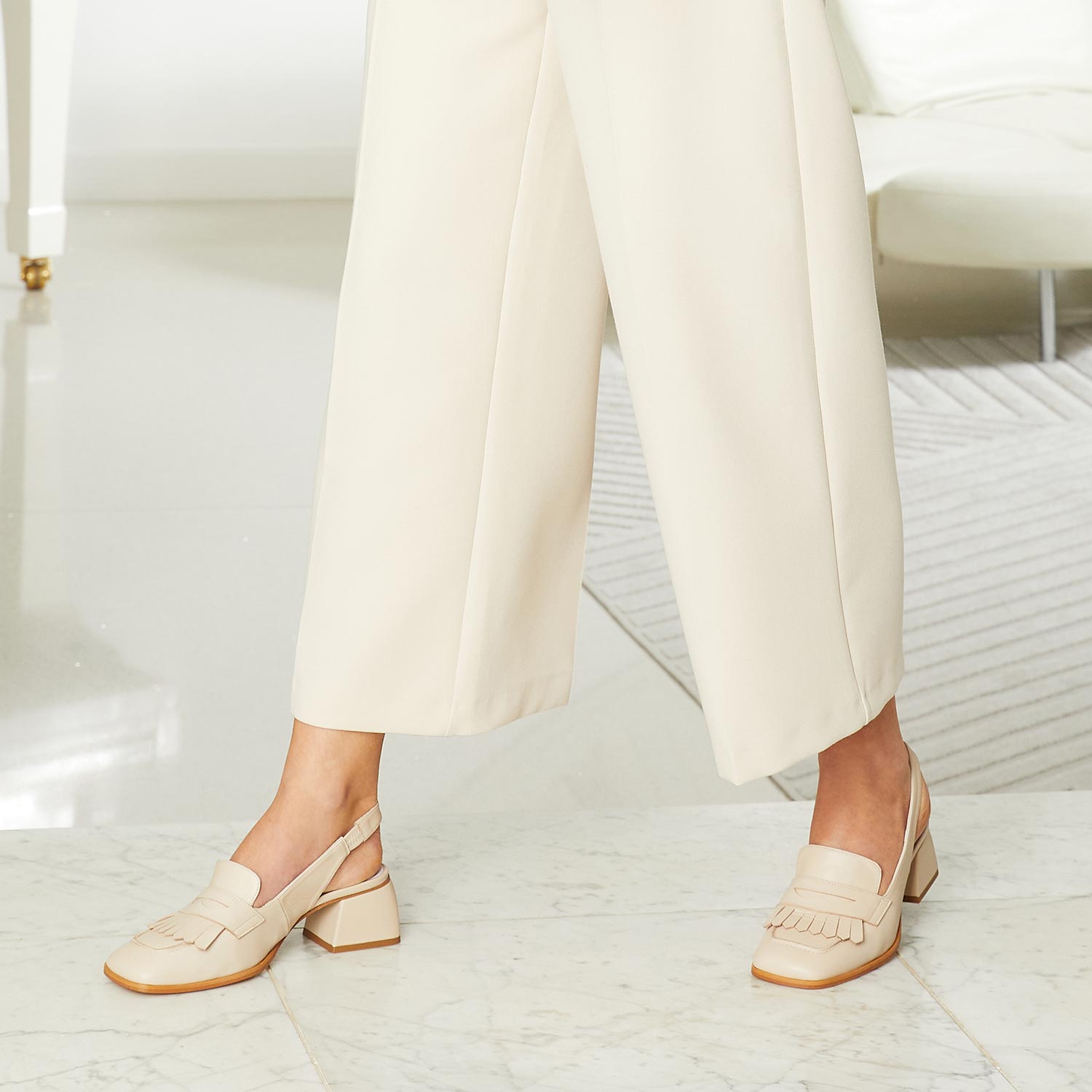 Gigi: Cream Leather Shoes Sole Bliss