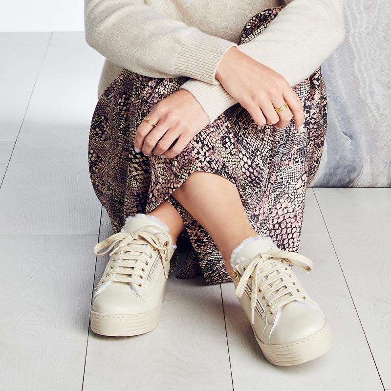 Honey: Cream Leather & Shearling Shoes Sole Bliss