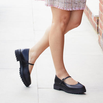 Libra: Black Leather Shoes Sole Bliss