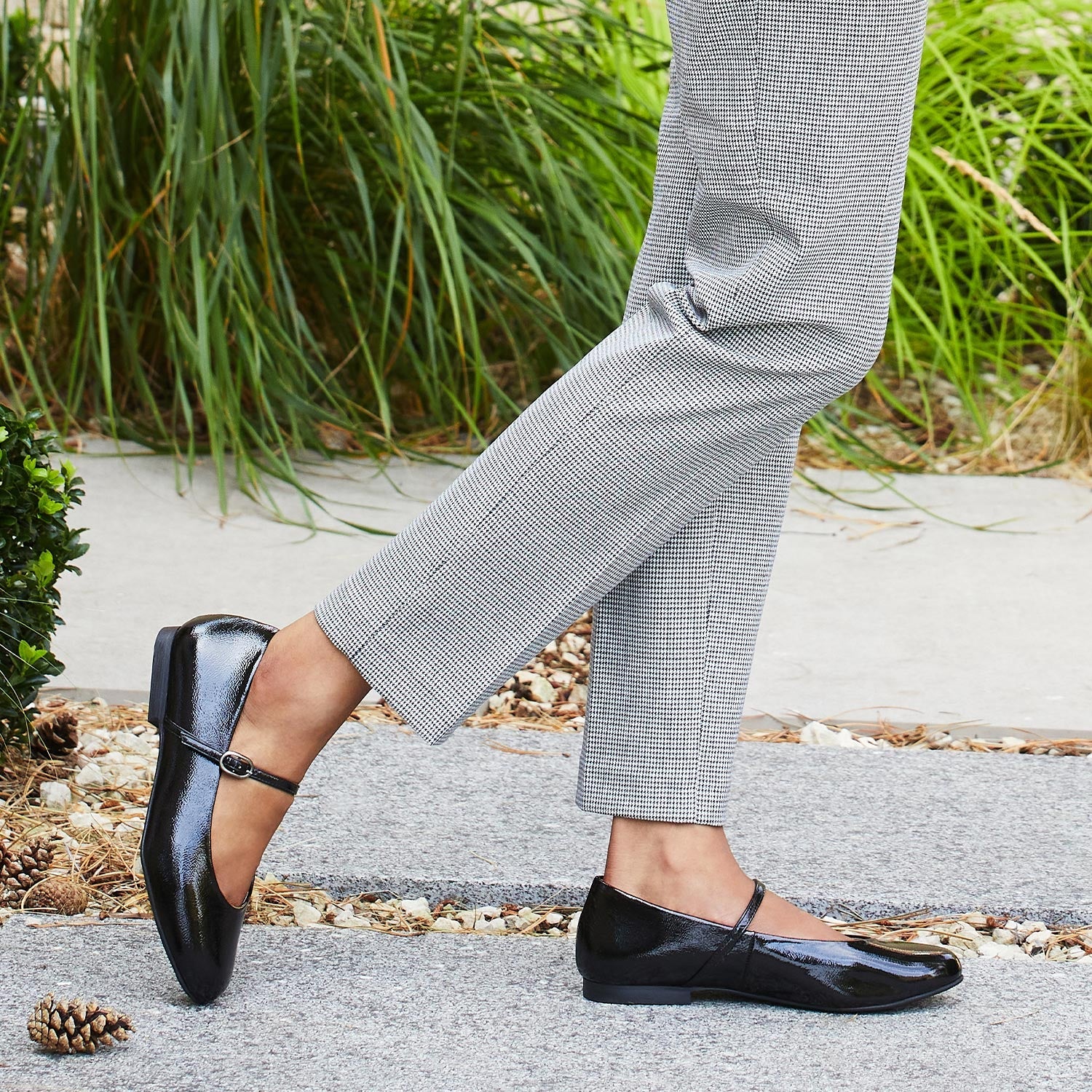 London: Black Leather Shoes Sole Bliss