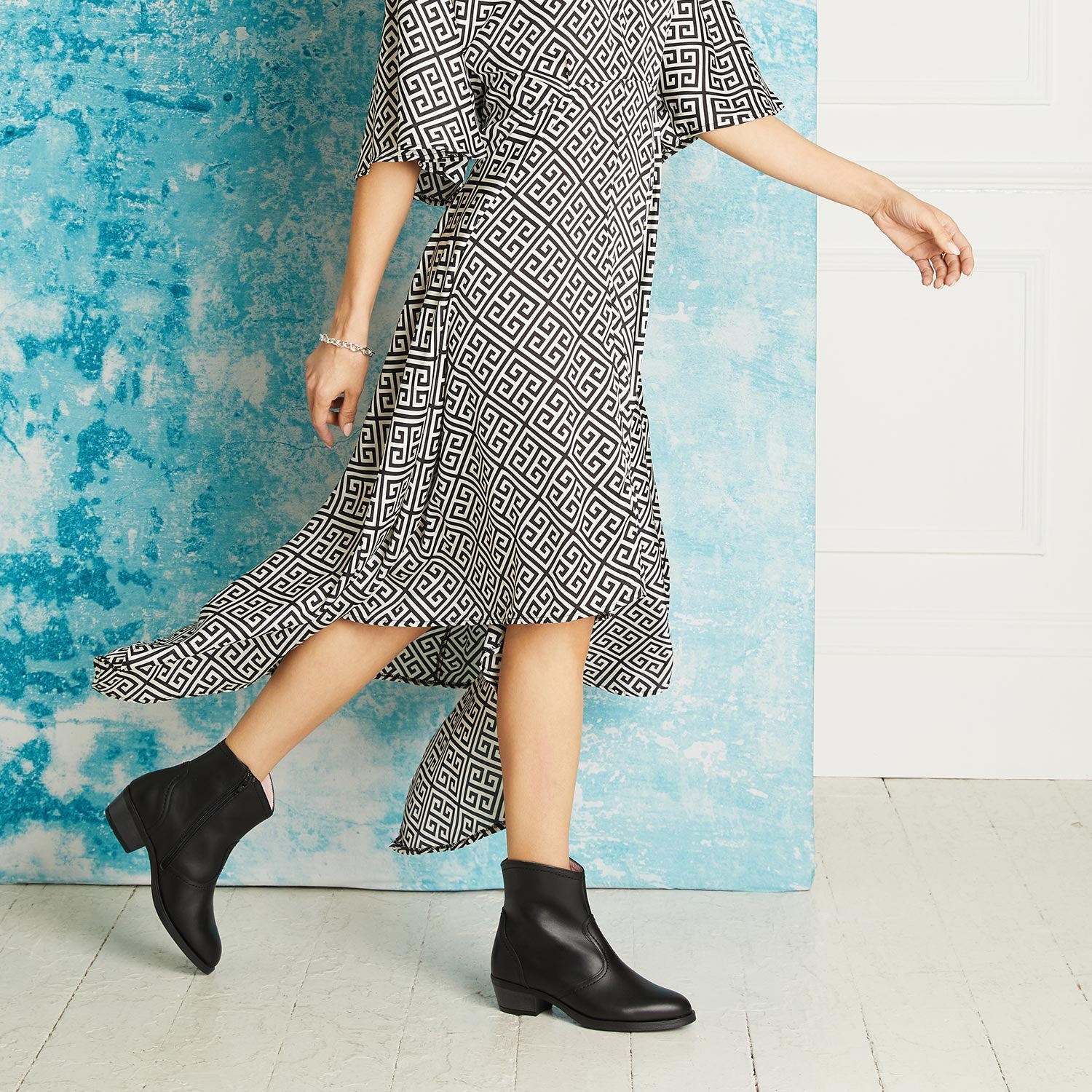 Montana: Black Leather Boots Sole Bliss