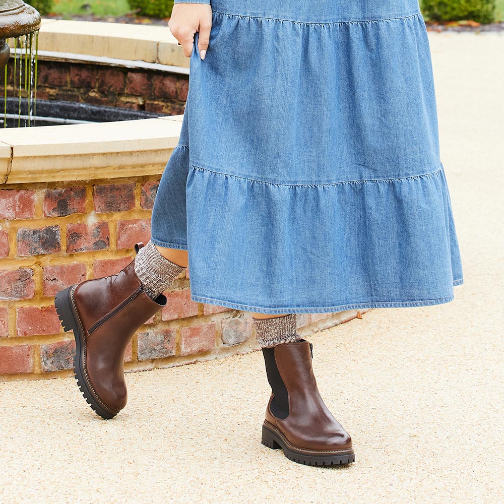 Roxy: Chestnut Leather Boots Sole Bliss