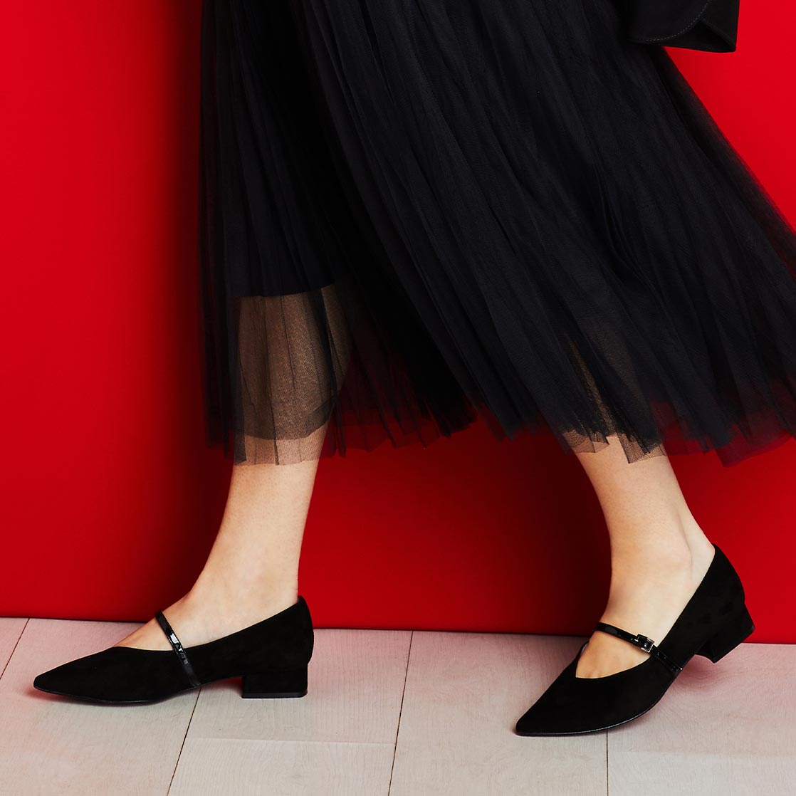 Savannah: Black Suede & Patent Shoes Sole Bliss