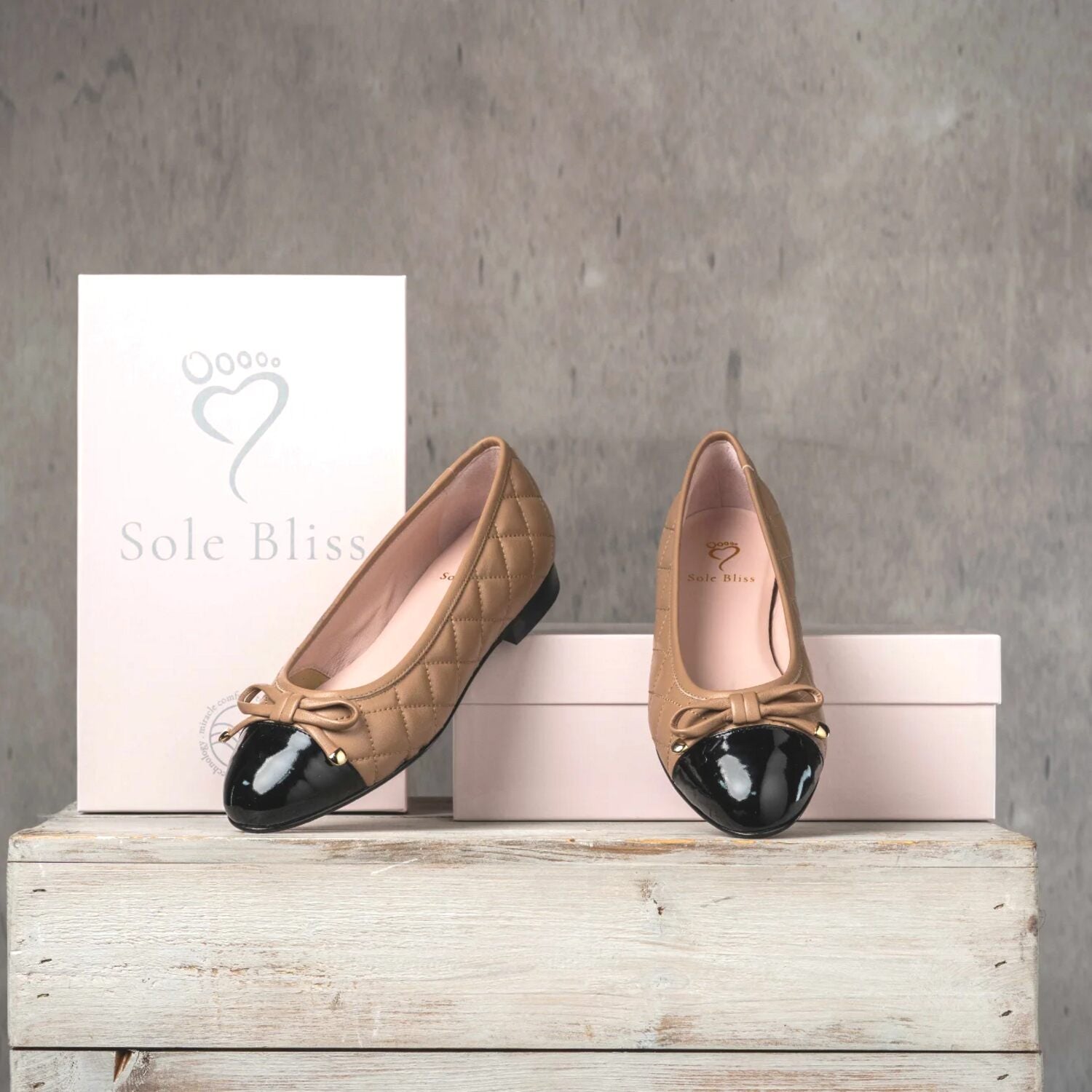 Royal: Camel Quilted Leather & Black Patent Shoes Sole Bliss