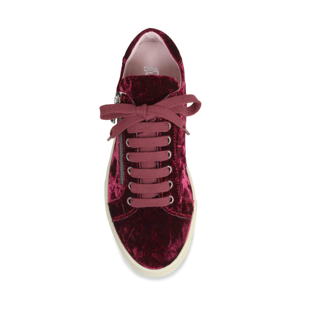 Sprint: Luxe Berry Velvet Shoes Sole Bliss