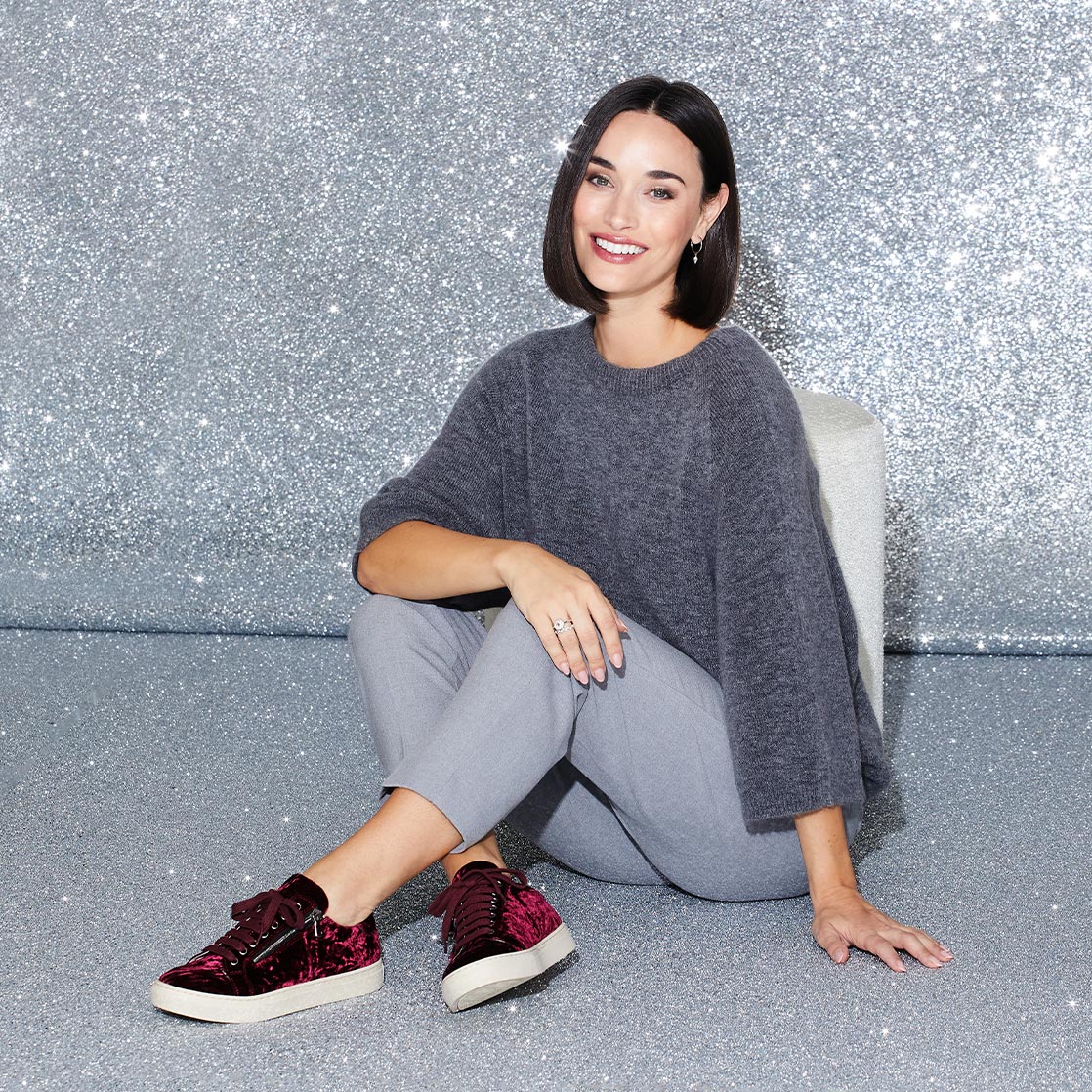 Sprint: Luxe Berry Velvet Shoes Sole Bliss