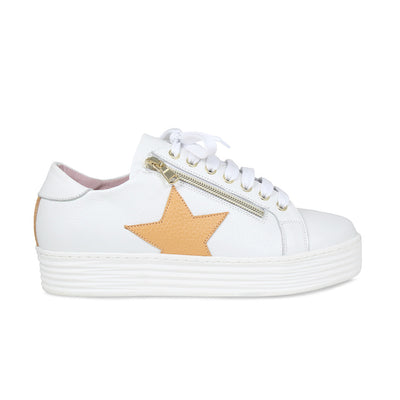 Star: White Leather & Apricot