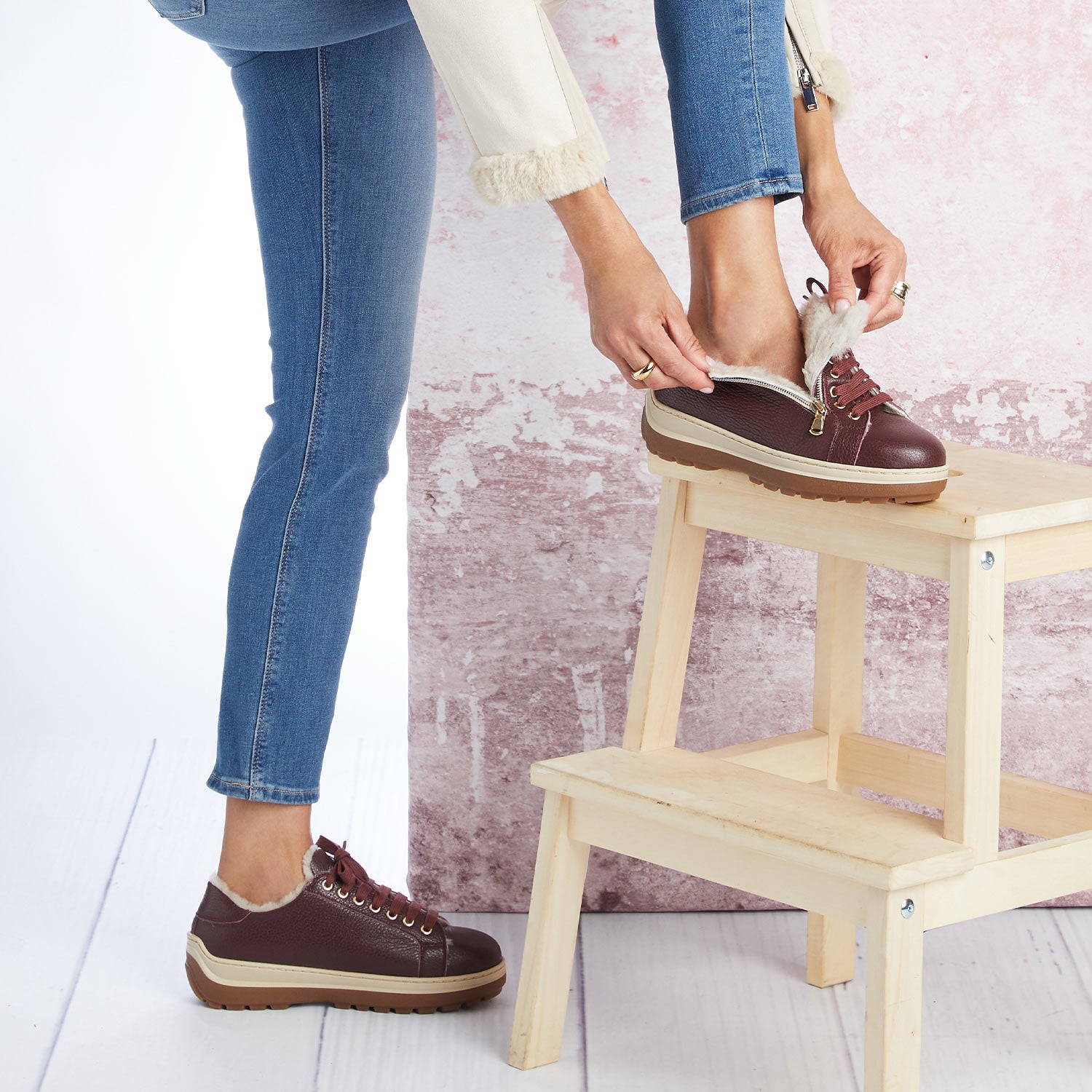 Summit: Plum Leather & Shearling Shoes Sole Bliss