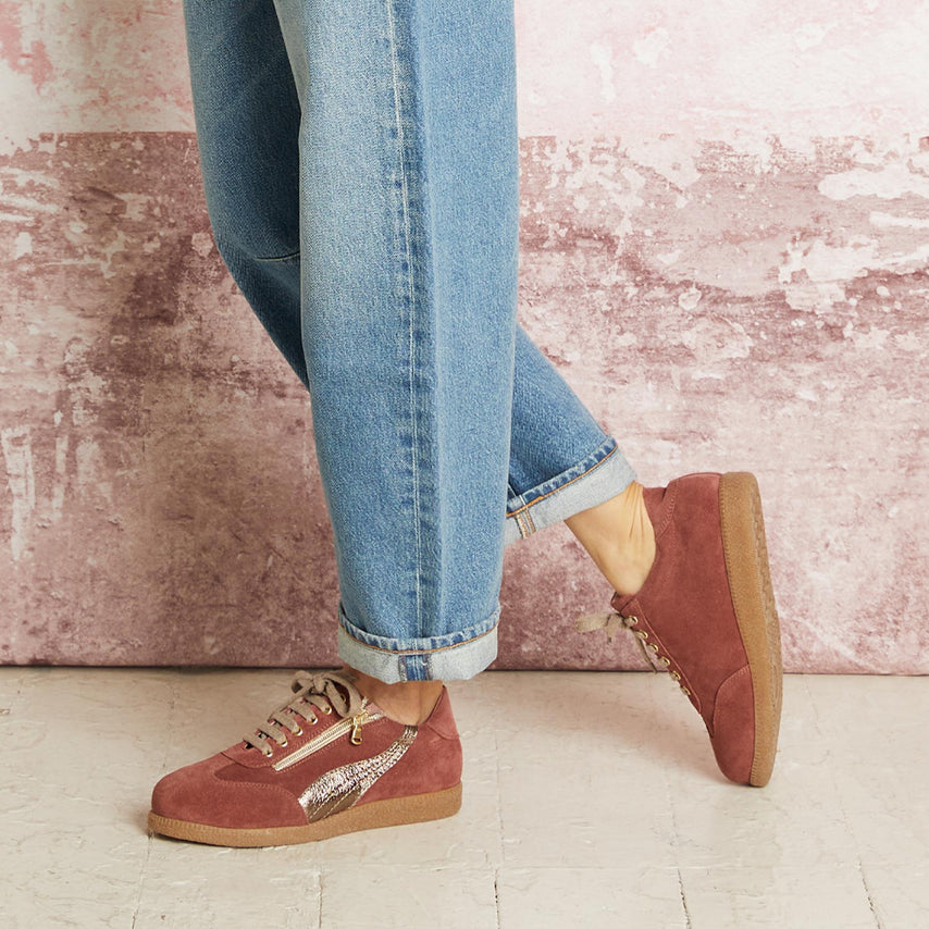 Swirl: Rose Suede Shoes Sole Bliss