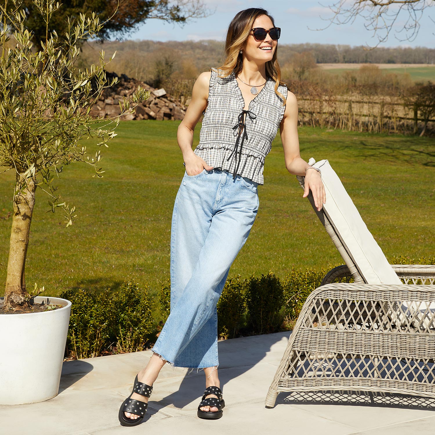 Bobbi: Black Leather Shoes Sole Bliss