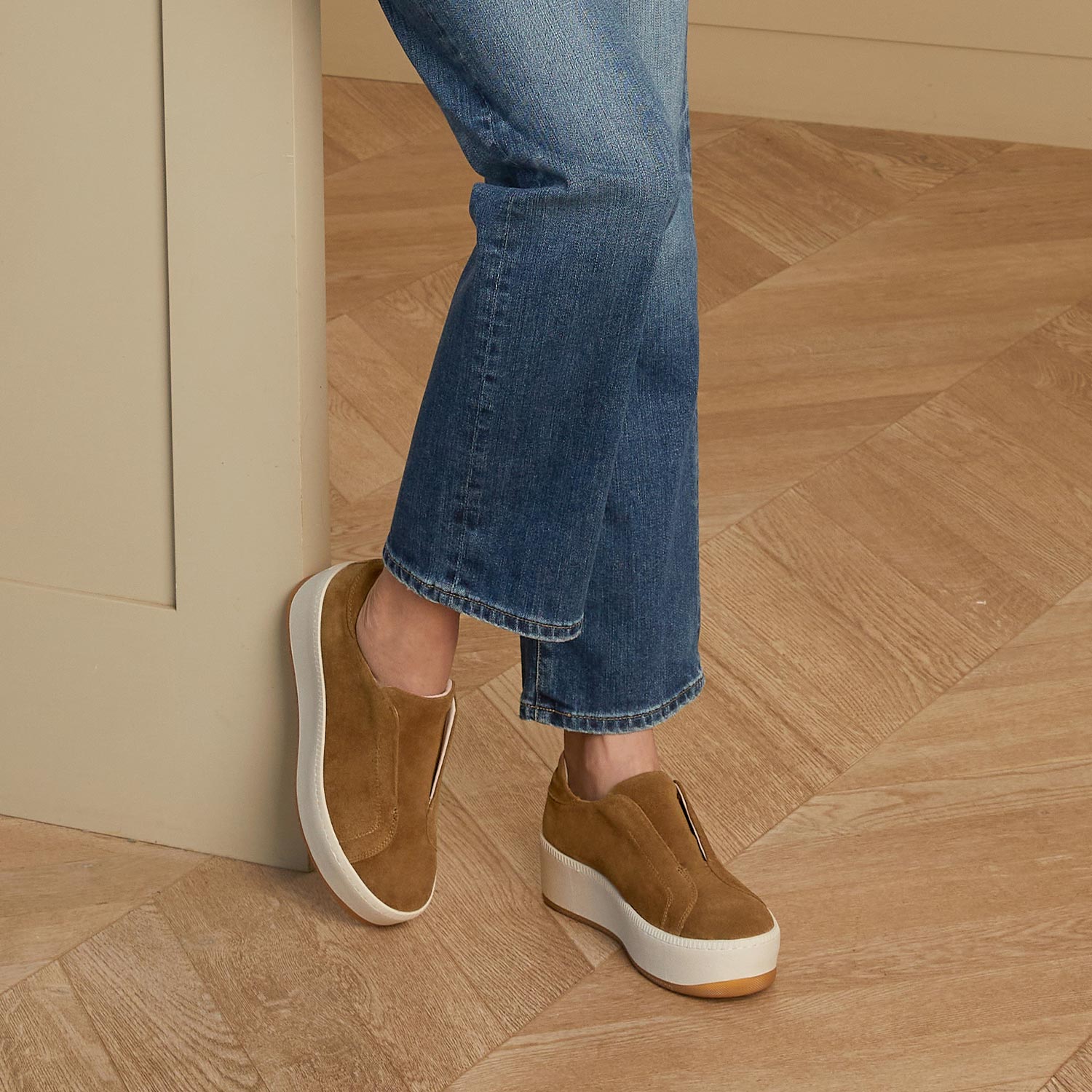 Drama: Tan Suede Shoes Sole Bliss