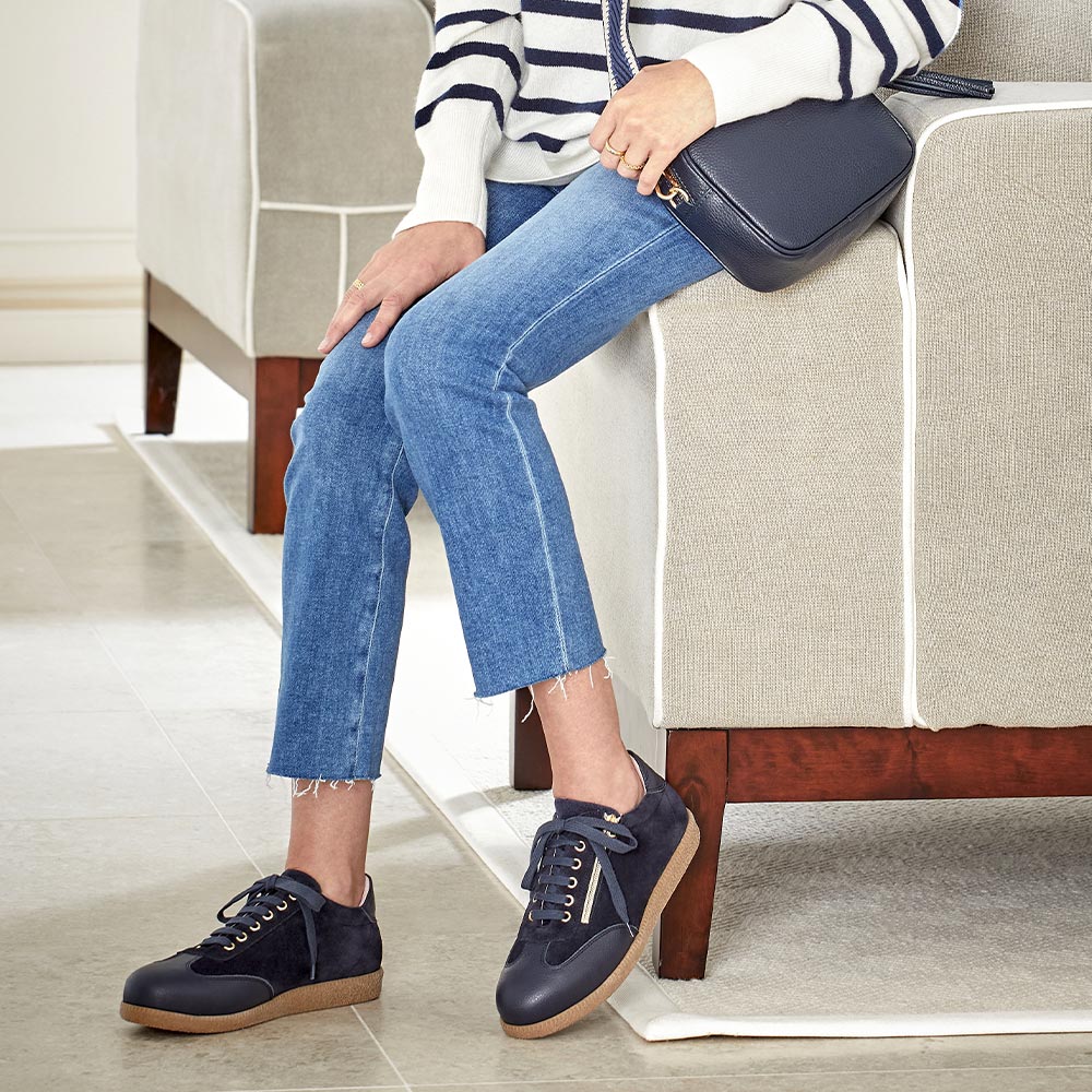 Best Shoes for High Arches & High Instep