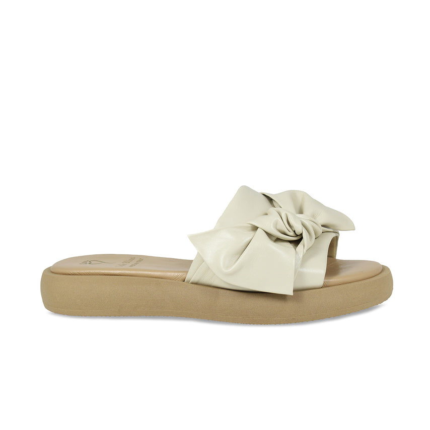 Bailey: Cream Leather Shoes Sole Bliss
