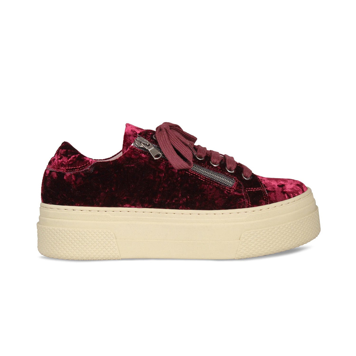 Diva: Luxe Berry Velvet Shoes Sole Bliss