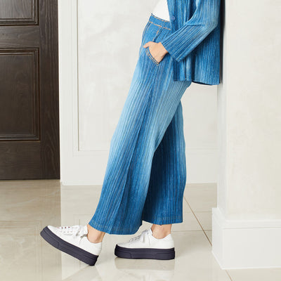 Diva: White Leather & Navy Shoes Sole Bliss