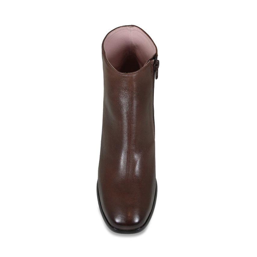 Frankie: Chestnut Leather Boots Sole Bliss