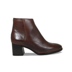 Frankie: Chestnut Leather Boots Sole Bliss