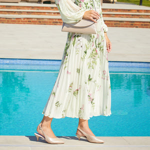 India: Pale Taupe Patent Leather Shoes Sole Bliss