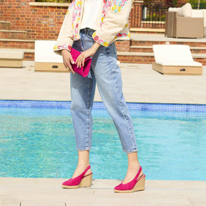 Java: Hot Pink Suede Shoes Sole Bliss