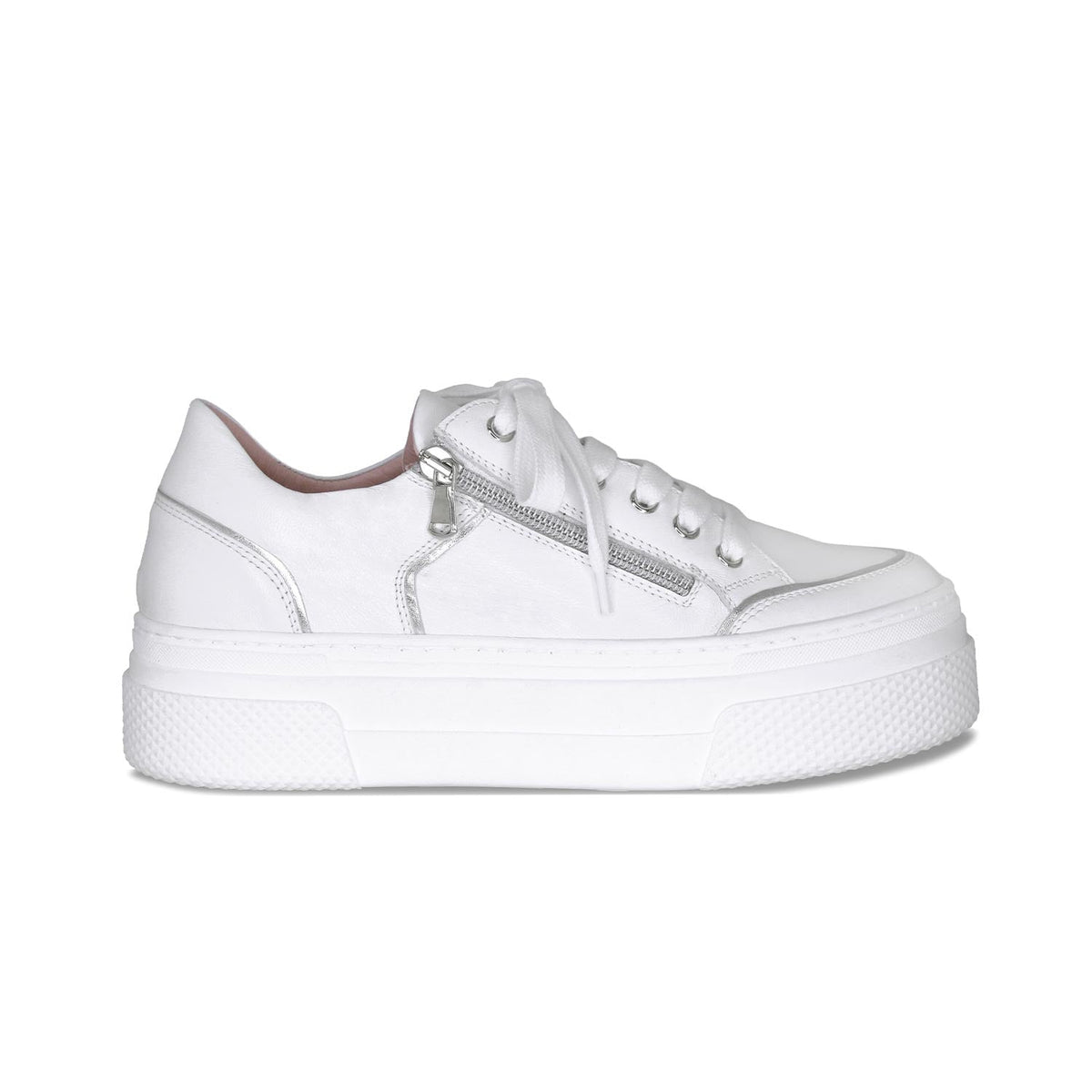 Jazz: White Leather & Silver Shoes Sole Bliss