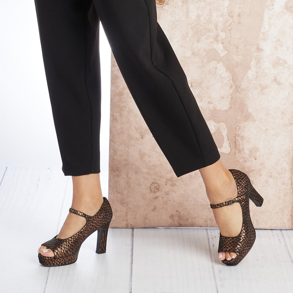 Olympia: Metallic Suede Shoes Sole Bliss