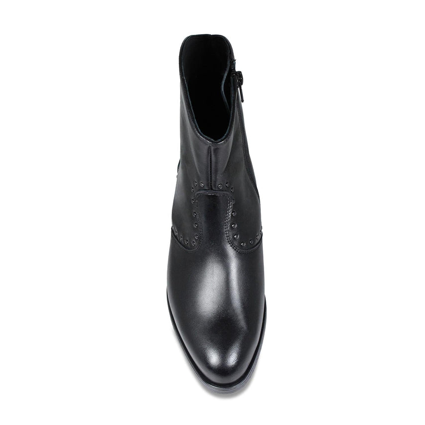 Phoenix: Black Leather Boots Sole Bliss