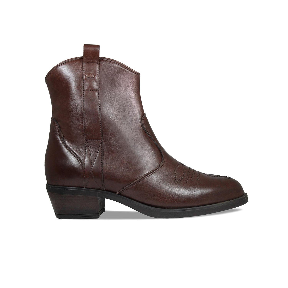 Pioneer Chestnut Leather