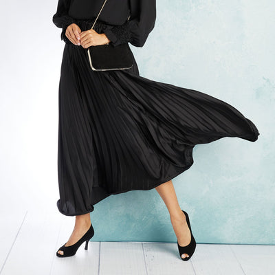 Selena: Black Suede Shoes Sole Bliss