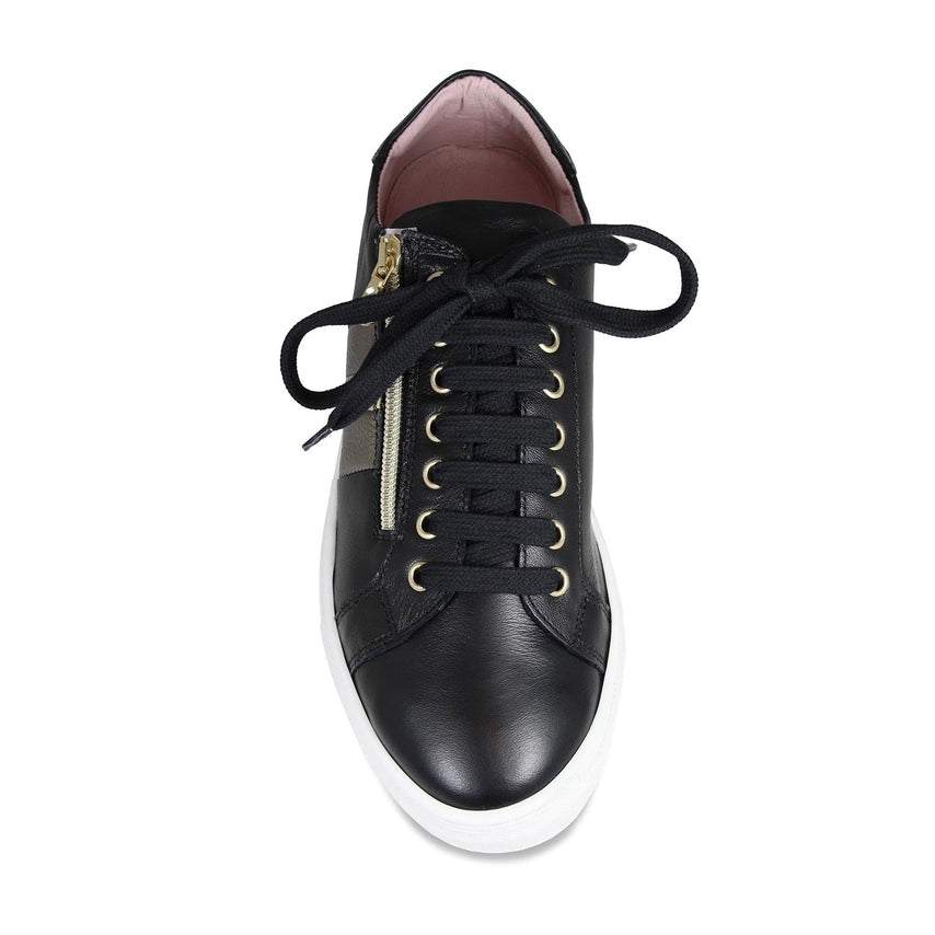 Sprint: Black Leather & Metallic Shoes Sole Bliss