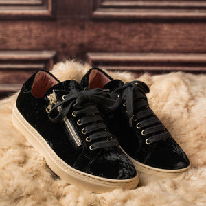 Sprint: Luxe Black Velvet Shoes Sole Bliss