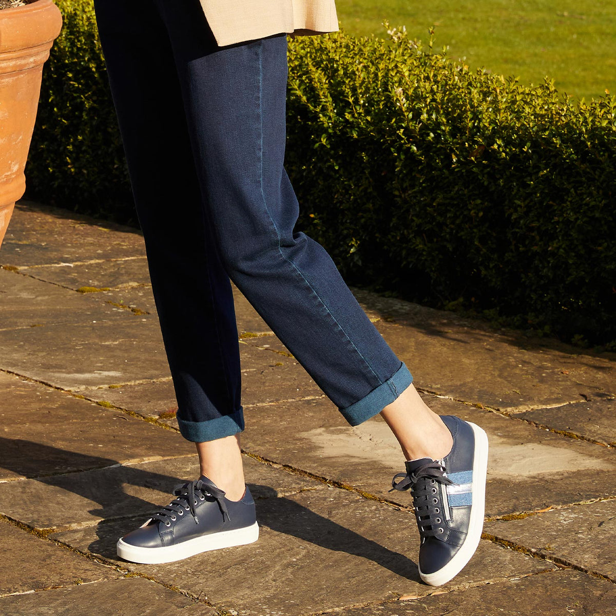 Sprint: Navy Leather & Denim Shoes Sole Bliss