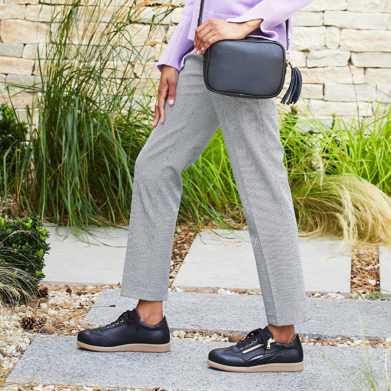 Swirl: Black Leather & Patent Shoes Sole Bliss