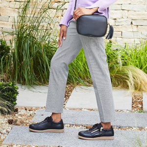 Swirl: Black Leather & Patent Shoes Sole Bliss