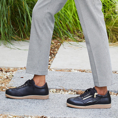 Swirl: Black Leather & Patent Shoes Sole Bliss