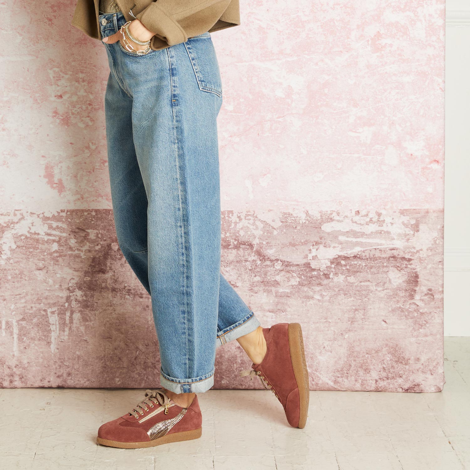 Swirl: Rose Suede Shoes Sole Bliss