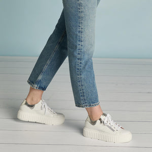 Tempo: White Leather & Silver Shoes Sole Bliss