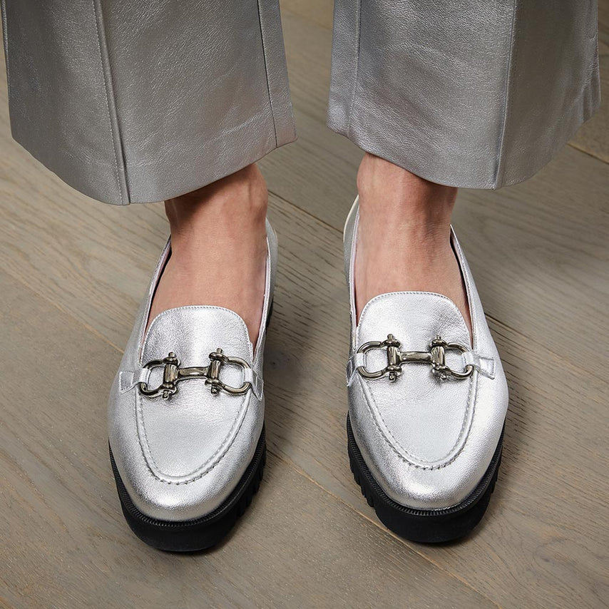 Terri: Silver Leather Shoes Sole Bliss