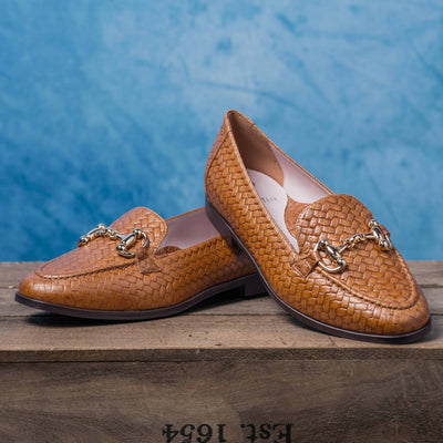 Triumph: Tan Weave Leather Shoes Sole Bliss