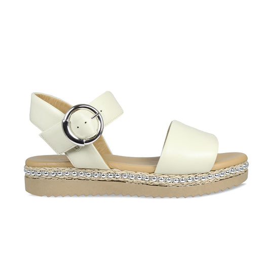 Walker: Cream Leather Shoes Sole Bliss