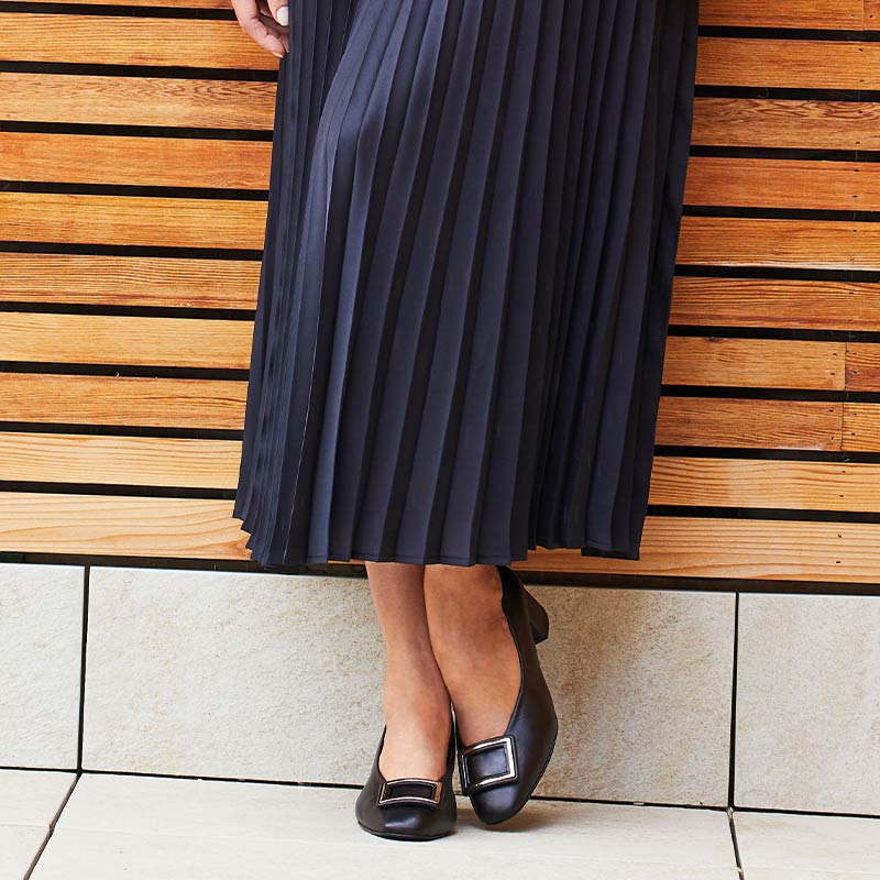 Victoria: Black Leather Shoes Sole Bliss