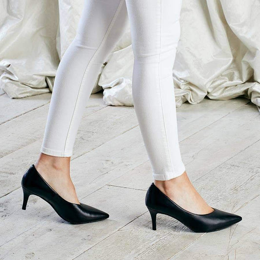 Carmen: Black Leather Shoes Sole Bliss