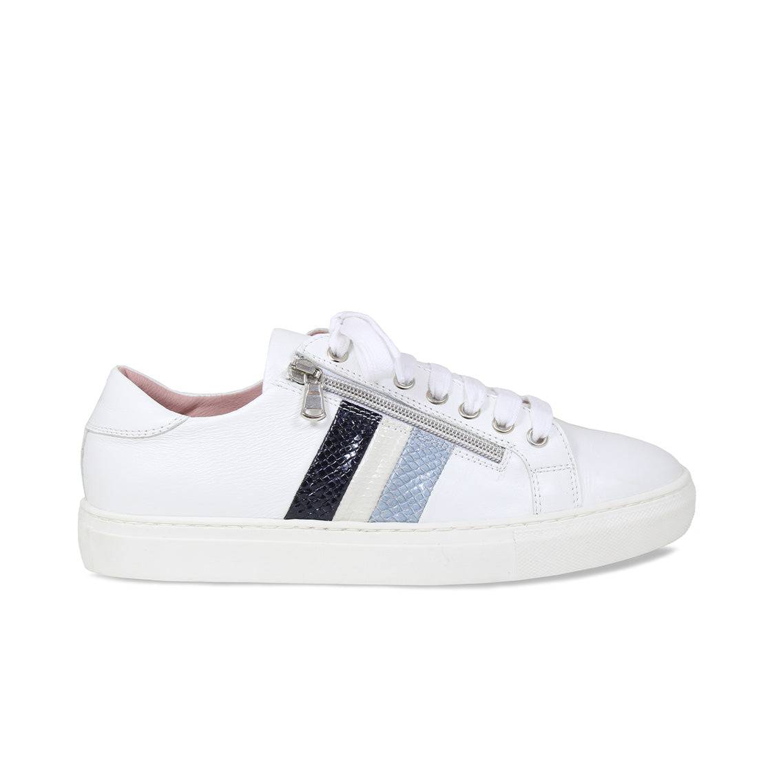 Pretty best sale white trainers